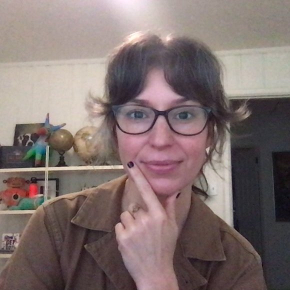 Meet your Posher, Coni - Picture 3 of 3